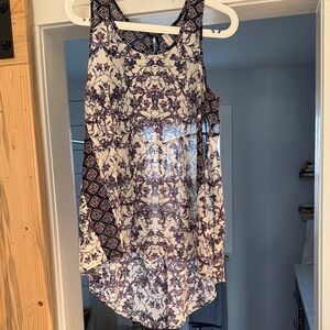 Xhilaration Purple and Cream Floral Tank Top